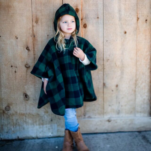 AURETA NEW PLAID MAXI PONCHO